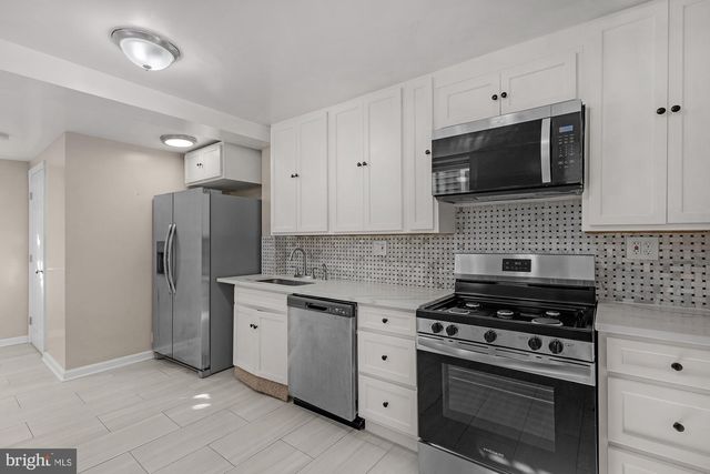 1413 E EAGER ST, Baltimore, MD 21205