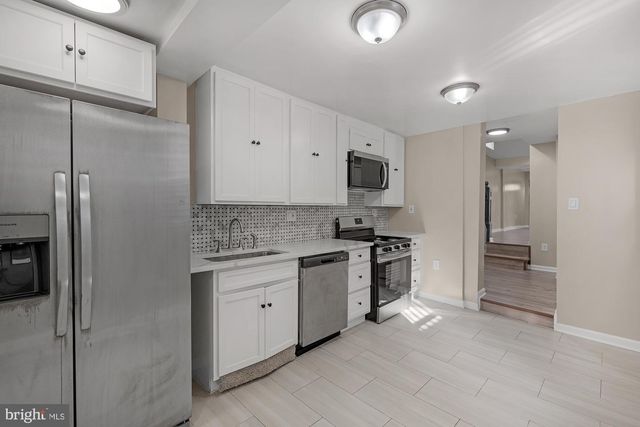 1413 E EAGER ST, Baltimore, MD 21205