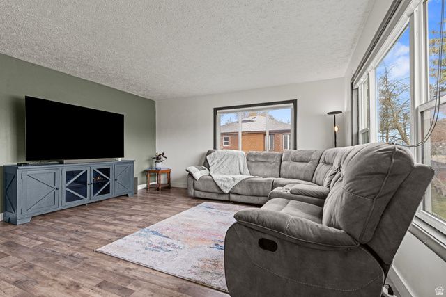 381 N 4000 W, West Point, UT 84015