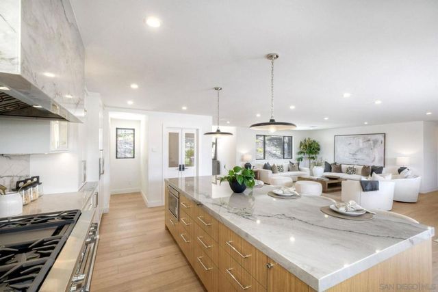 13940 Northcrest, Poway, CA 92064