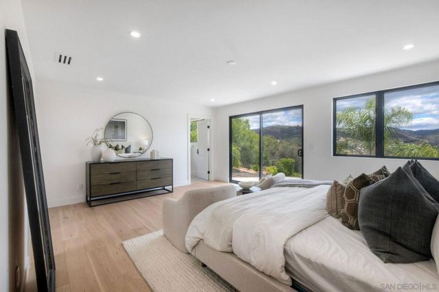 13940 Northcrest, Poway, CA 92064