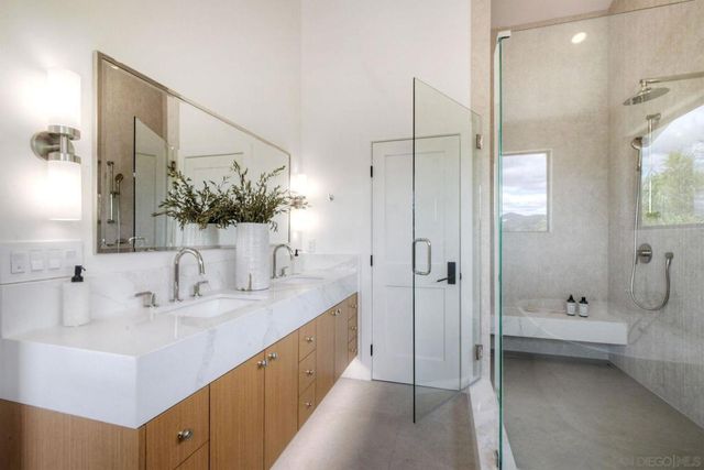 13940 Northcrest, Poway, CA 92064