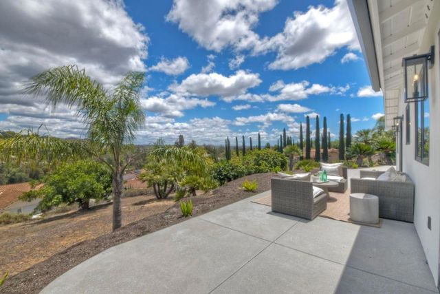 13940 Northcrest, Poway, CA 92064