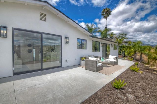 13940 Northcrest, Poway, CA 92064