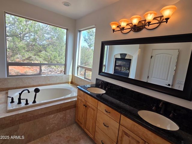 30 Schimberg Road, Sedona, AZ 86336