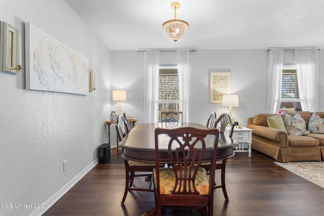 1209 Hammersmith Lane, Ocean Springs, MS 39564