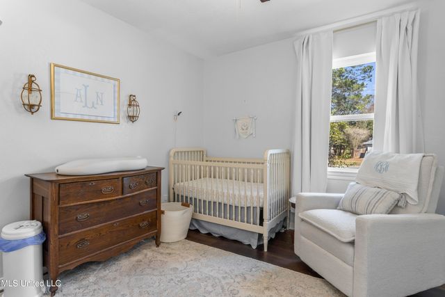 1209 Hammersmith Lane, Ocean Springs, MS 39564