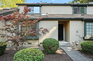 1240 North St, Santa Rosa, CA 95404