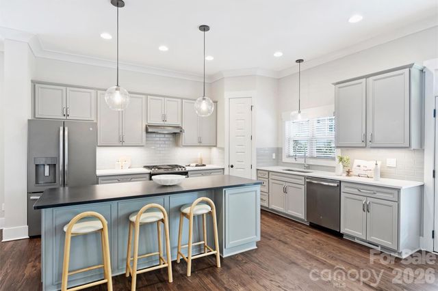 3030 Attaberry Drive, Charlotte, NC 28205