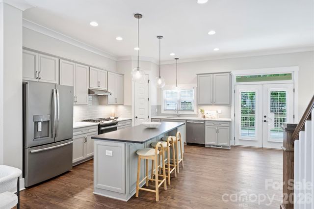 3030 Attaberry Drive, Charlotte, NC 28205