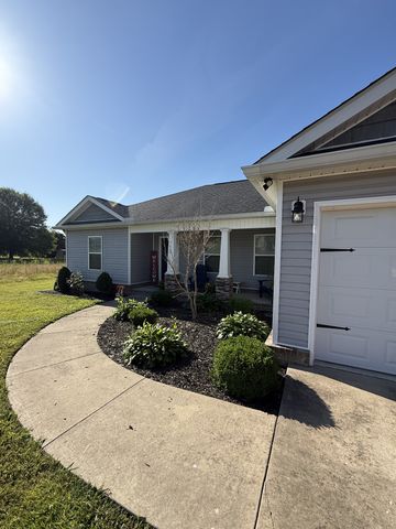 622 2nd Ave, S, Loretto, TN 38469