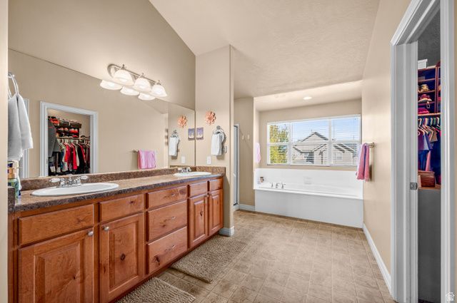 843 W 2400 N, West Bountiful, UT 84087