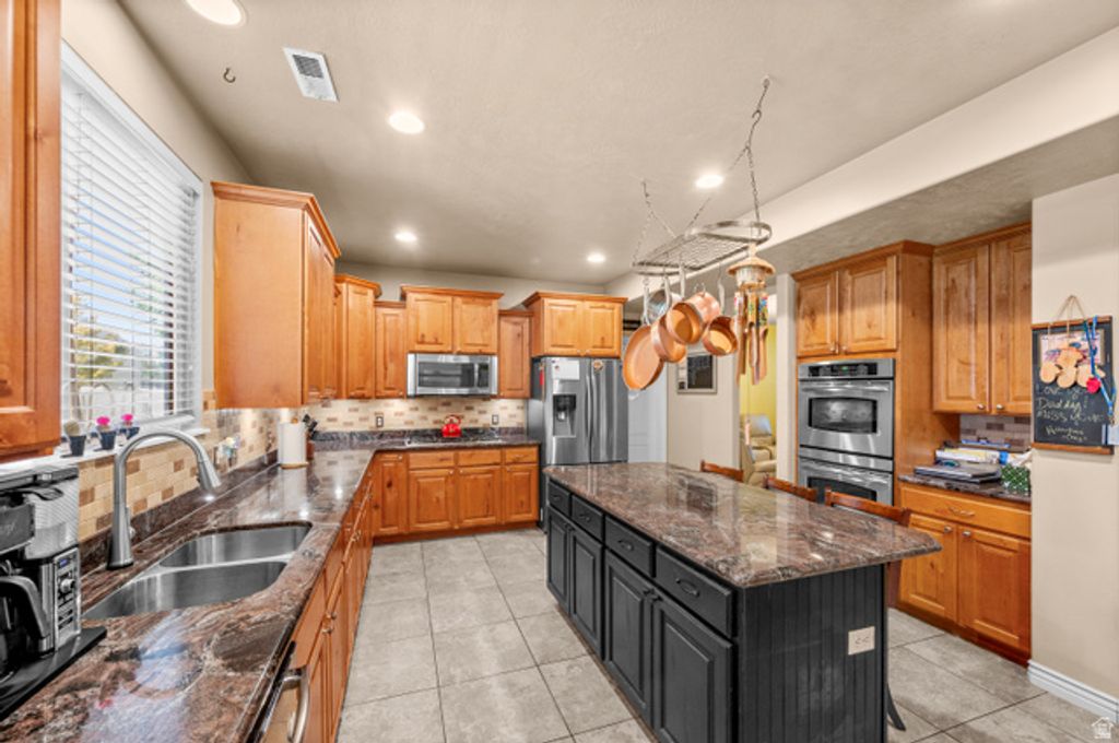 843 W 2400 N, West Bountiful, UT 84087 — photo 3