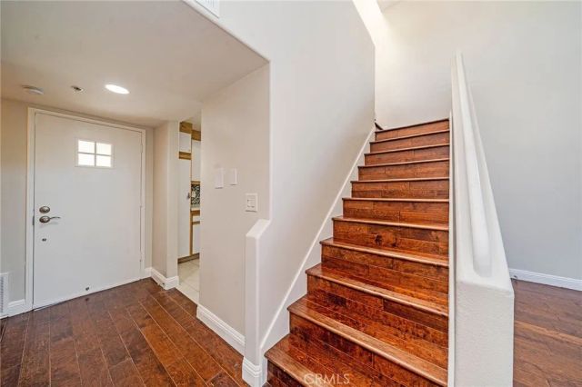 10629 Woodbridge St 309, Toluca Lake, CA 91602