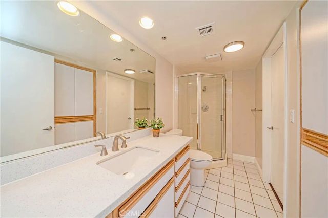 10629 Woodbridge St 309, Toluca Lake, CA 91602