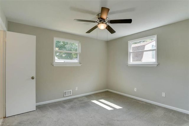 962 Elgo ST, Norfolk, VA 23502