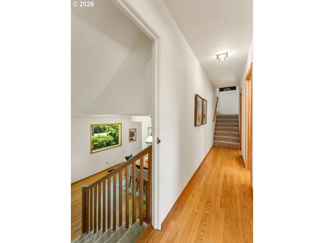 3475 Sw RIDGEWOOD Ave, Portland, OR 97225