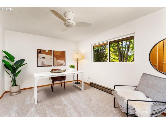 3475 Sw RIDGEWOOD Ave, Portland, OR 97225