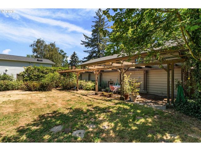 3475 Sw RIDGEWOOD Ave, Portland, OR 97225