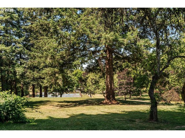 3475 Sw RIDGEWOOD Ave, Portland, OR 97225
