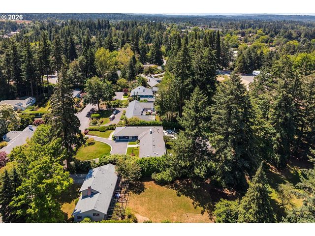 3475 Sw RIDGEWOOD Ave, Portland, OR 97225
