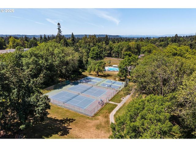 3475 Sw RIDGEWOOD Ave, Portland, OR 97225