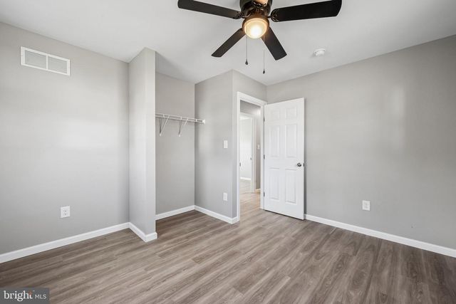 615 FAIRMOUNT DR, Glassboro, NJ 08028