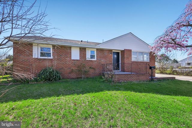 615 FAIRMOUNT DR, Glassboro, NJ 08028