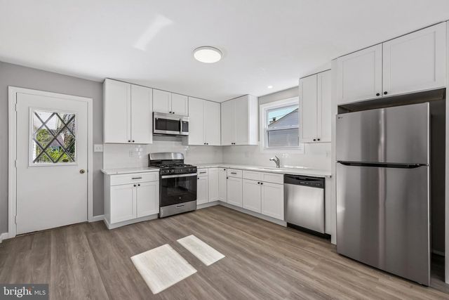 615 FAIRMOUNT DR, Glassboro, NJ 08028