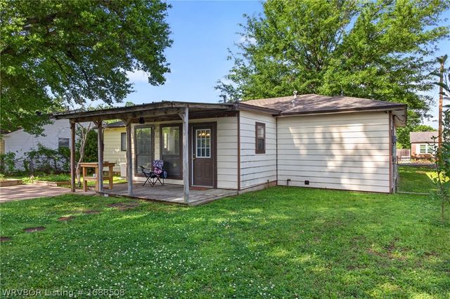 4205 S 17th Street, Fort Smith, AR 72901