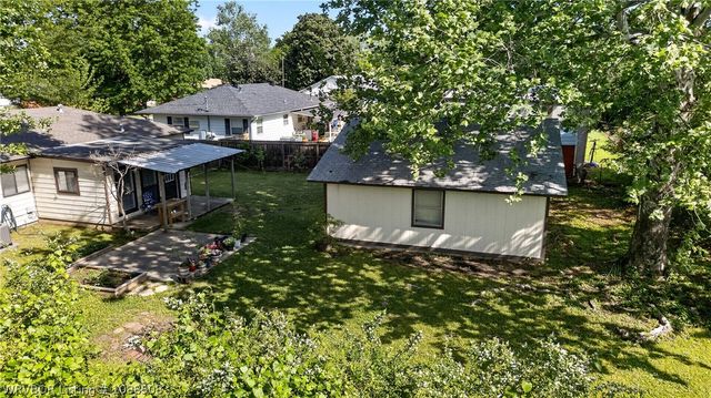 4205 S 17th Street, Fort Smith, AR 72901