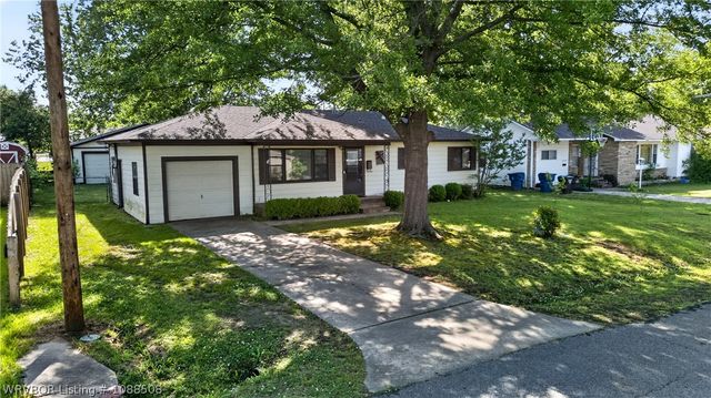 4205 S 17th Street, Fort Smith, AR 72901