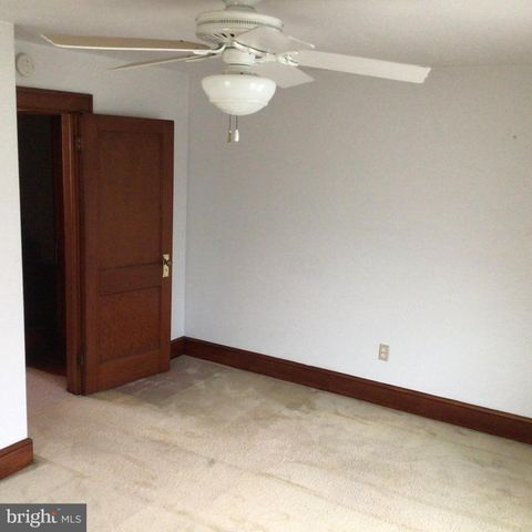 580 S FOURTH STREET, Chambersburg, PA 17201