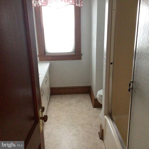 580 S FOURTH STREET, Chambersburg, PA 17201