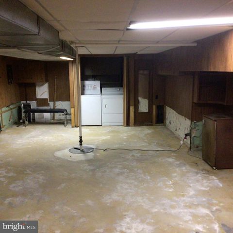580 S FOURTH STREET, Chambersburg, PA 17201