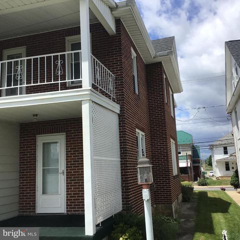 580 S FOURTH STREET, Chambersburg, PA 17201