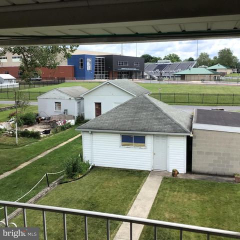 580 S FOURTH STREET, Chambersburg, PA 17201