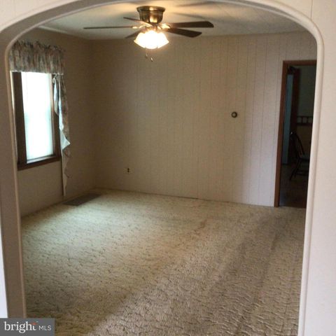 580 S FOURTH STREET, Chambersburg, PA 17201