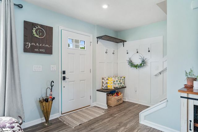 109 Queens Mill Court, Pendleton, SC 29670