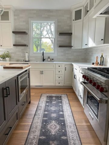 127 E 13TH Place, Lombard, IL 60148