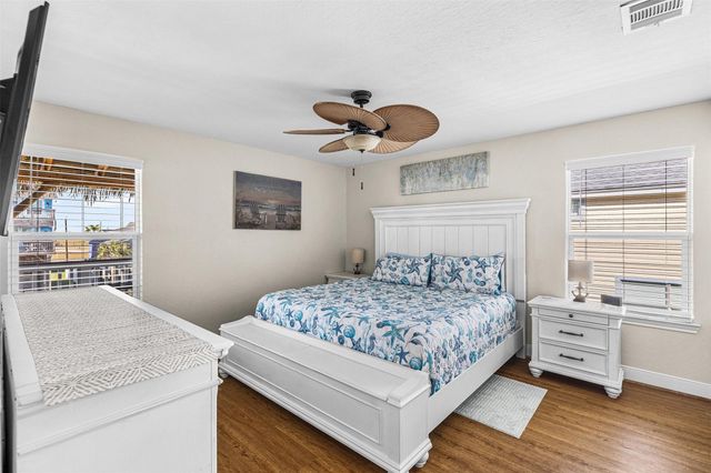 12922 Buccaneer Parkway, Freeport, TX 77541