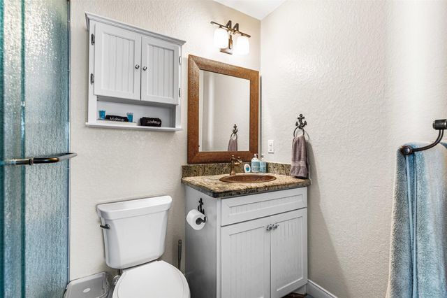 12922 Buccaneer Parkway, Freeport, TX 77541