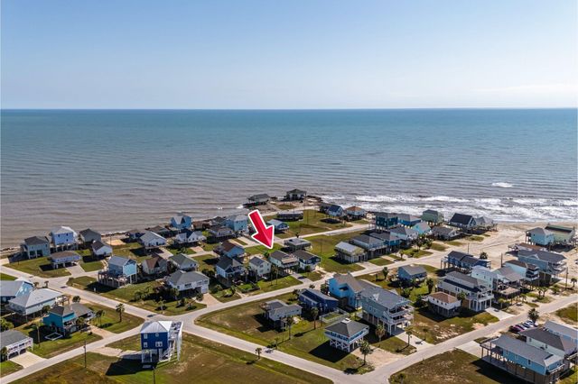 12922 Buccaneer Parkway, Freeport, TX 77541