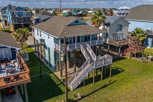 12922 Buccaneer Parkway, Freeport, TX 77541