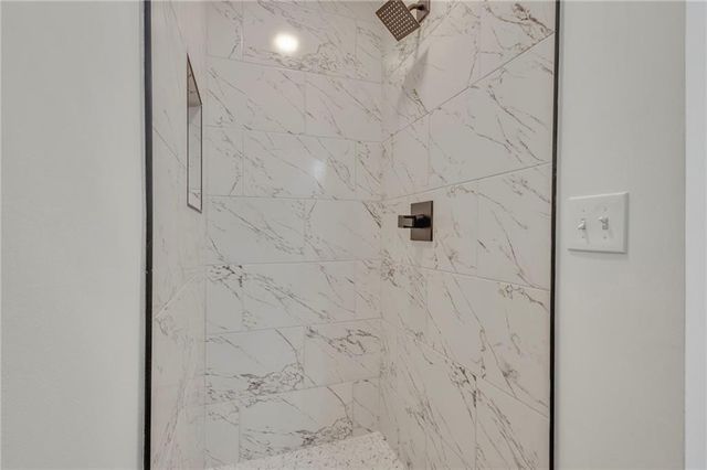 1733 Hollyhock Terrace, Decatur, GA 30032