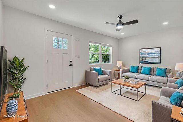 1733 Hollyhock Terrace, Decatur, GA 30032