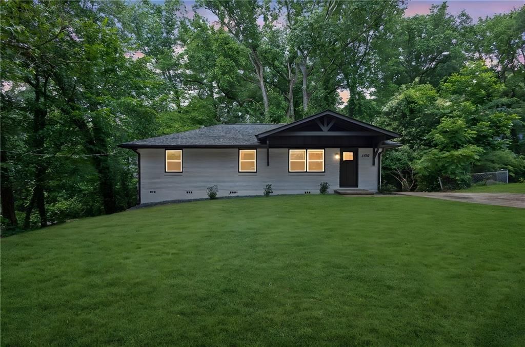 1733 Hollyhock Terrace, Decatur, GA 30032