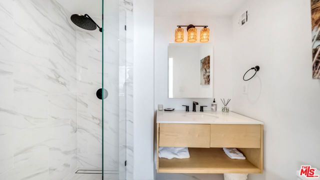 17350 W Sunset Boulevard 605, Pacific Palisades (los Angeles), CA 90272