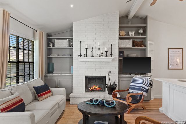 2263 Regency Pt, San Antonio, TX 78231