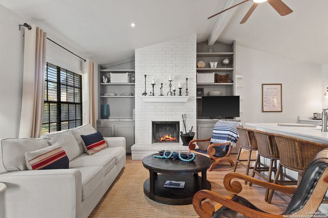 2263 Regency Pt, San Antonio, TX 78231